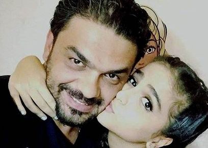 حلا الترك ووالدها