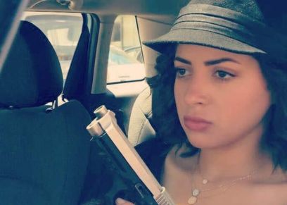 مش أول مرة.. تهديد منى فاروق بإنهاء حياتها يلازمها منذ مغادرة السجن
