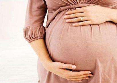 الإفتاء تحسم الجدل في فطار المرأة الحامل
