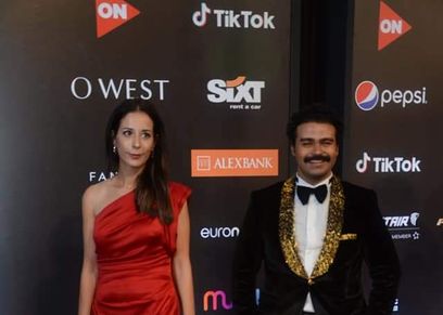 إسلام إبراهيم ودنيا ماهر