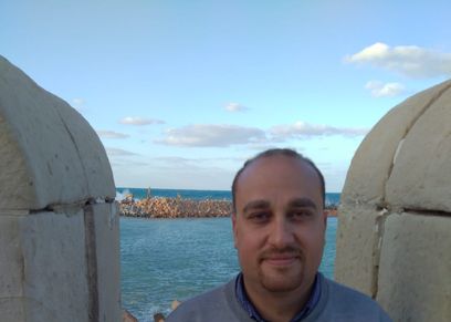 مصطفى أحمد