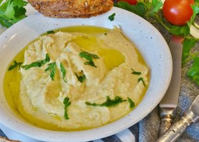 سلطة الطحينة 