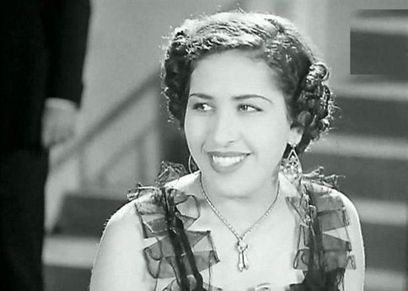 الفنانة الراحلة آمال زايد