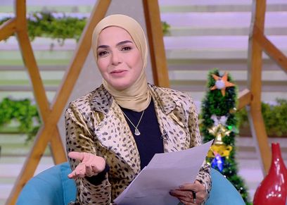 الإعلامية منى عبد الغني