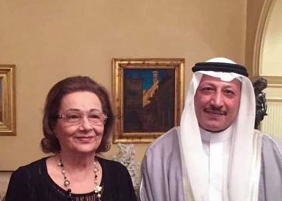 بالصور| أحدث ظهور لسوزان مبارك وزوجها ونجليها برفقة شاعر سعودي