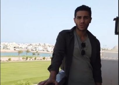 مينا مسعود من غرفته بالجونة