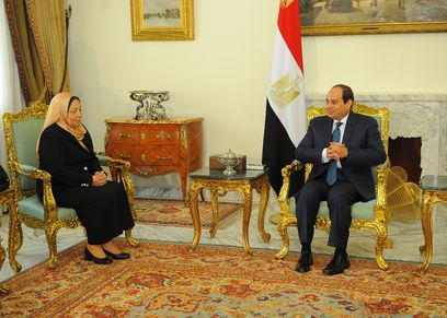 المستشارة فريال قطب رئيس هيئة النيابة الإدارية عقب أداء اليمين-ارشيف