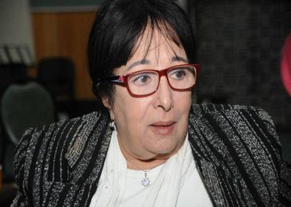 سميرة عبد العزيز