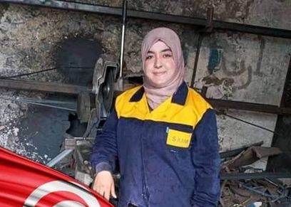 إكرام الدباش أول حدادة تونسية