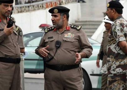 النيابة السعودية تحرك دعوى جزائية ضد أب عنف ابنه