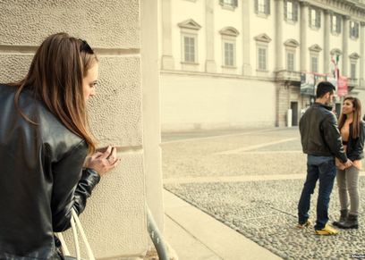 مؤشرات تدل على خيانة شريك الحياة 