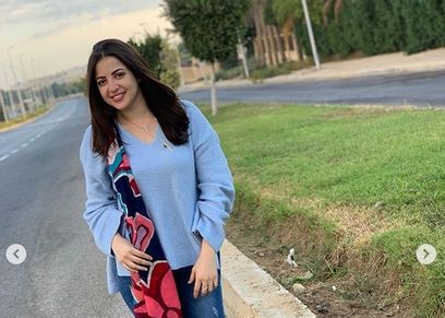 منى فاروق