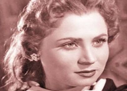 الفنانة زهرة العلا