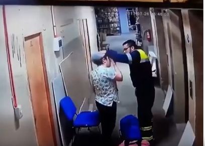 الطبيب والممرضة