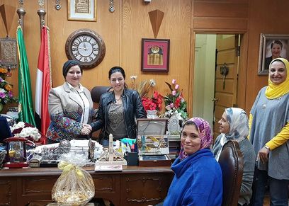 رحيمه الشريف تتعاقد مع كلية البنات لتدريب السيدات بشكل معتمد