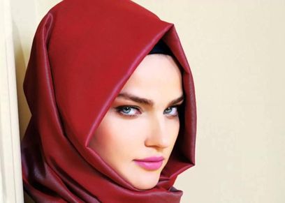 دار الافتاء توضح ما هي الزينه التى يمكن أن تظهرها النساء