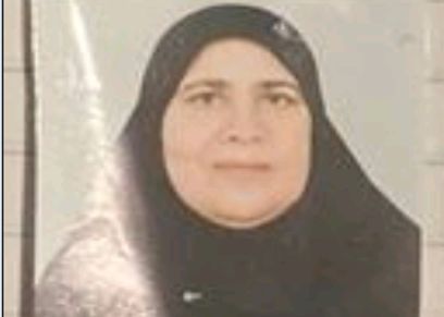 السيدة هدى عبد اللطيف الفائزة بالمركز الأول في مسابقة الأمهات المثاليات