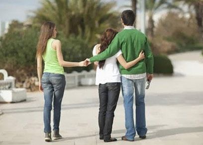 صورة تعبيرية عن الخيانة