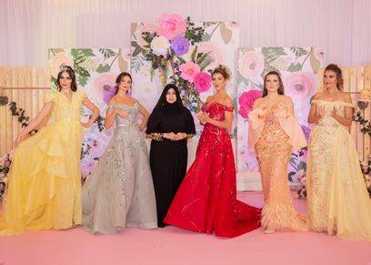 مصممة الأزياء الإماراتية منى المنصوري