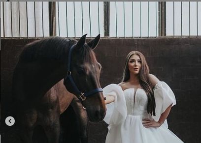 الفنانة سارة سلامة