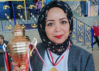 «سماح» تتحدى الإعاقة الحركية بتنس الطاولة