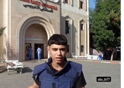 عبود أصغر مراسل صحفي في غزة