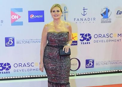 الفنانة يسرا خلال حفل افتتاح مهرجان الجونة