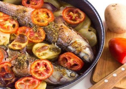 صينية السمك بالبطاطس