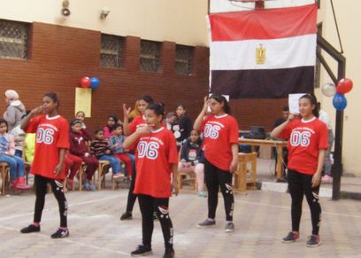فتيات العجوزة تحتفل ب20 متفوقة دراسياً
