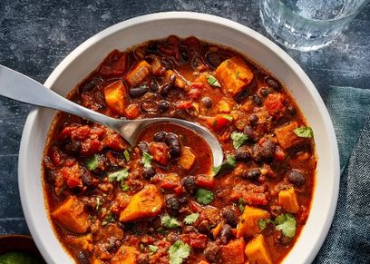 البطاطا الحلوة والفاصوليا السوداء 