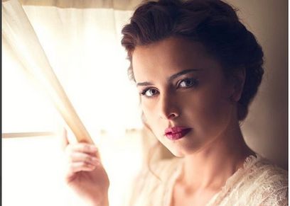 الفنانة اللبنانية نور