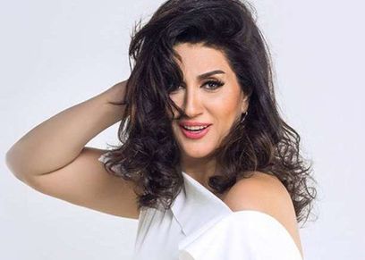 وفاء عامر