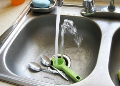طرق مختلفه لحل مشكلة انسداد الحوض
