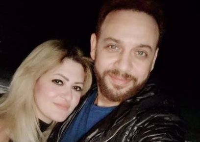 مصطفى قمر وزوجته