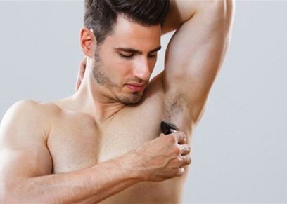 حكم إزالة الرجل للشعر من جسده