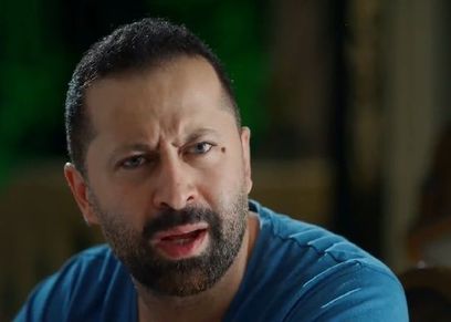 الفنان حسام فارس
