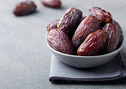 البلح المجفف