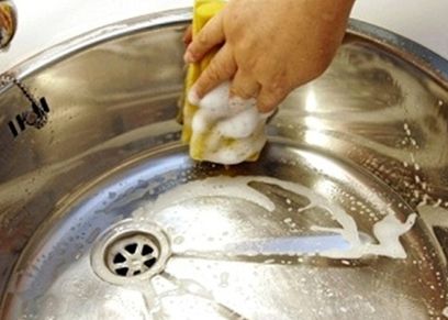 تعرفي على مدة تغيير الأدوات الخاصة بالنظافة في المنزل