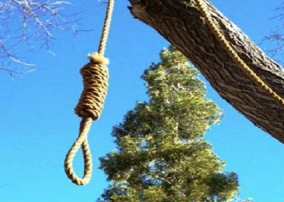 انتحار فتاة على شجرة منزلها والسبب ظهور حب الشباب
