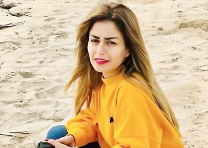 الفنانة منة فضالي