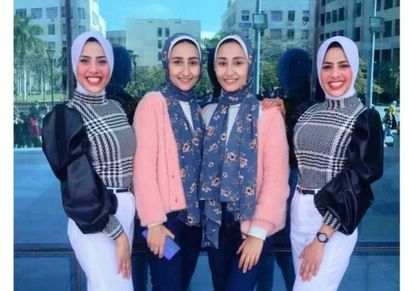 التؤامين