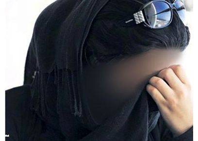 سيدة تساوم الرجال بين فضيحة 