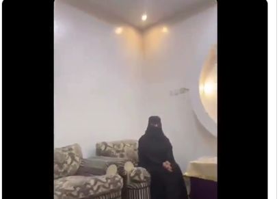 بائعة الحلويات التي بكت
