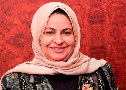 المراة الحديدية