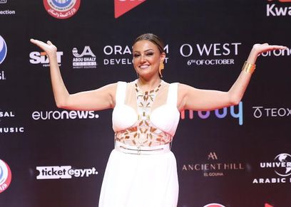الفنانة بشرى في مهرجان الجونة
