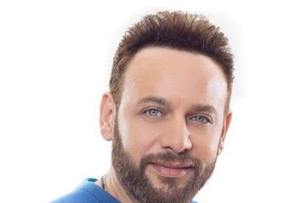 مصطفى قمر