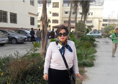 عزة فكري