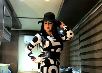 الفنانة رانيا يوسف