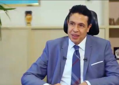 الدكتور هشام عاشور