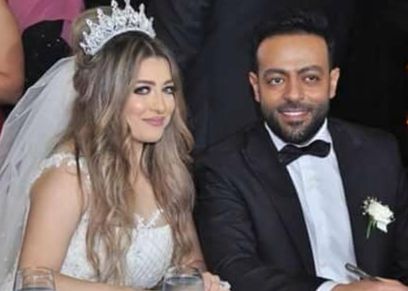 تامر عاشور وزوجته